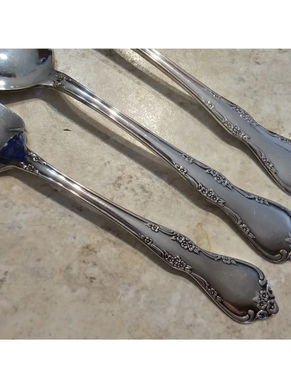 Oneida Fredericksburg Silverplate Set Salad Dinner Fork Soup Spoon 1968 vintage